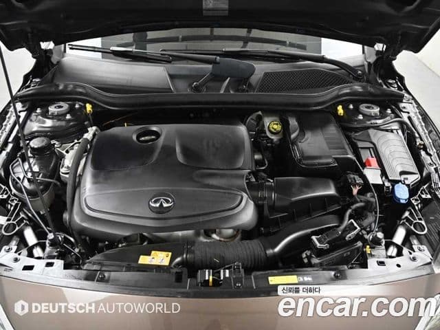Infiniti Q30 Exclusive, 2017 6