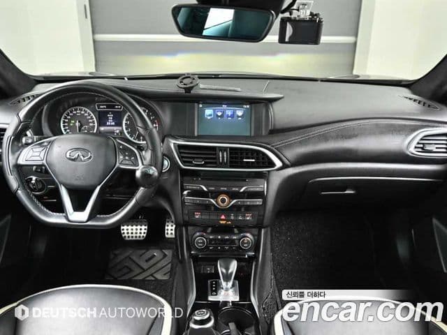 Infiniti Q30 Exclusive, 2017 7