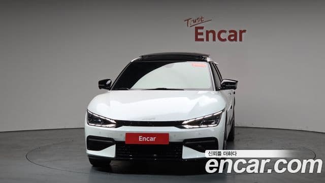 Kia EV6 GT Line, 2023 3