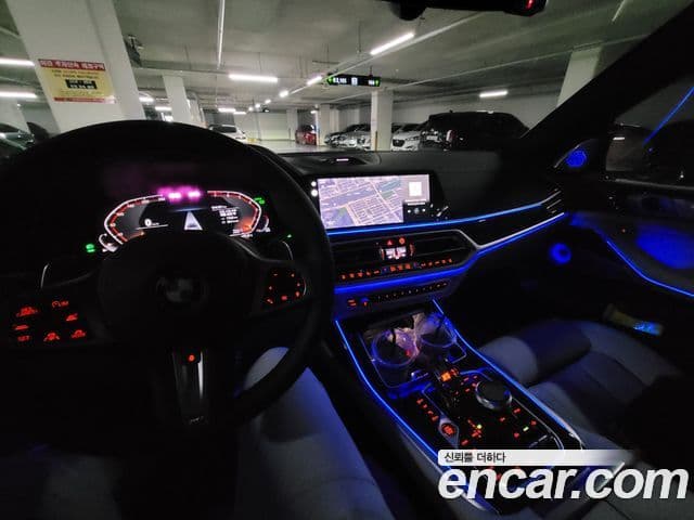 BMW X7 (G07) xDrive 40i M Sport 6인승, 2021 7