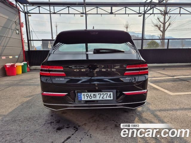 Genesis GV80, 2024 4