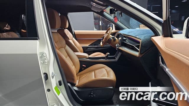 KG모빌리티(SsangYong) Torres T7, 2024 10