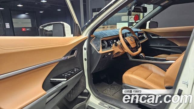 KG모빌리티(SsangYong) Torres T7, 2024 11