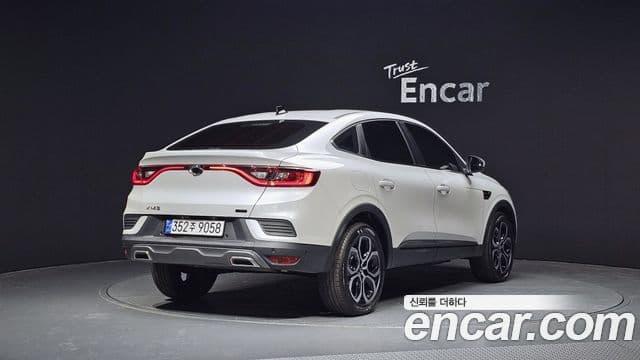 Renault Korea(Samsung) XM3 1.6 E-TECH Инспайр (Inspire), 2023 2