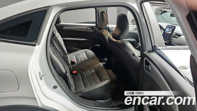 Renault Korea(Samsung) XM3 1.6 E-TECH Инспайр (Inspire), 2023 12