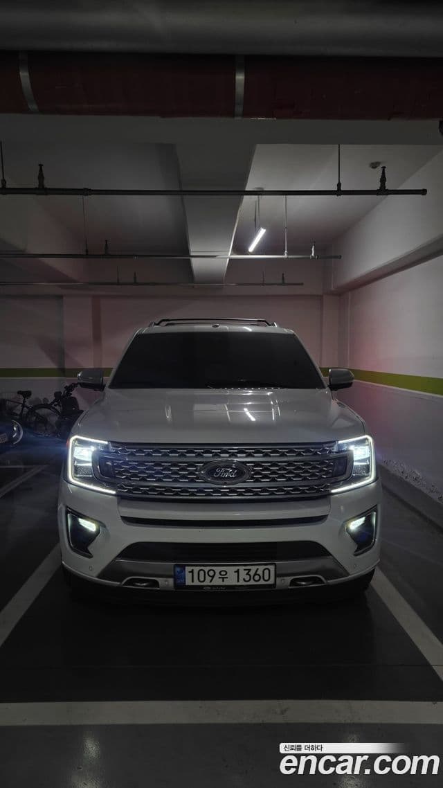 Ford 익스페디션 8인승, 2021 7