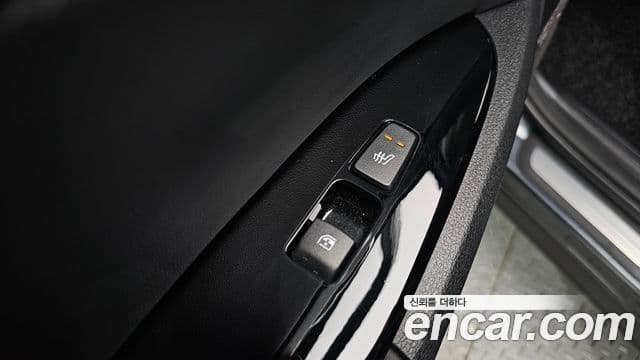 Kia Sportage 5세대 гибрид Signature 2WD, 2024 17