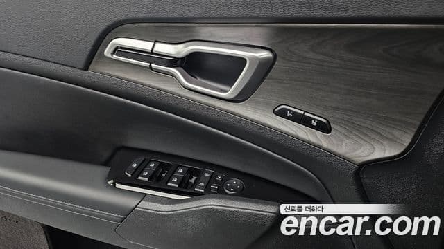 Kia Sportage 5세대 гибрид Signature 2WD, 2024 19