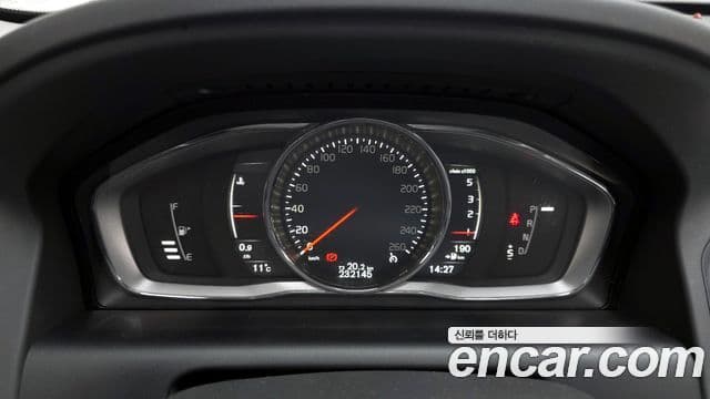 Volvo XC60 1세대, 2017 8