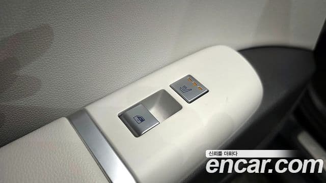 Hyundai Grandeur гибрид (GN7) Premium, 2023 17