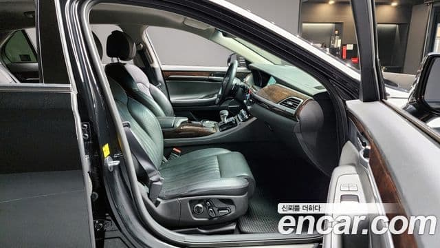 Genesis EQ900 Premium Luxury, 2016 10