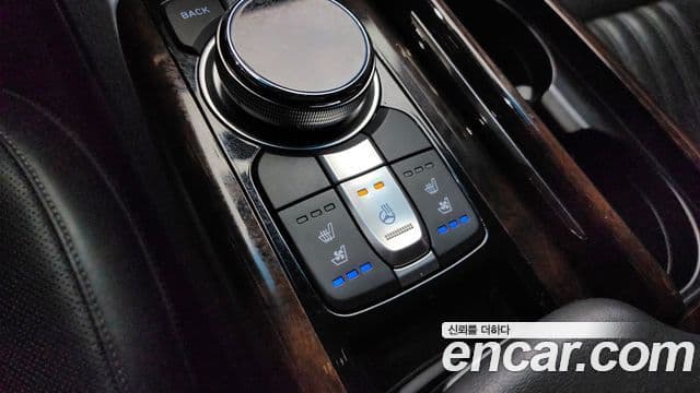 Genesis EQ900 Premium Luxury, 2016 16