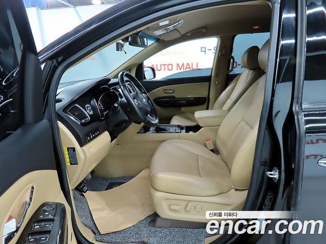 Kia All New Carnival Noblesse, 2016 6
