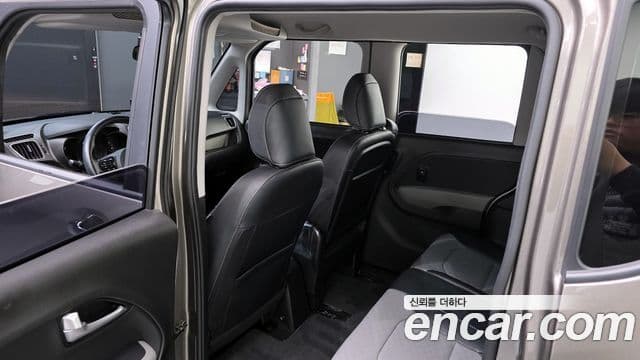 Kia The / новый New Ray Prestige, 2021 11