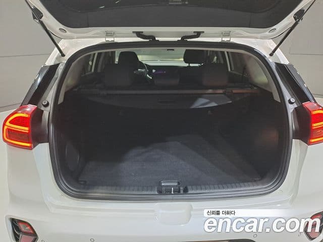 Kia The / новый New Niro Noblesse Special, 2021 7