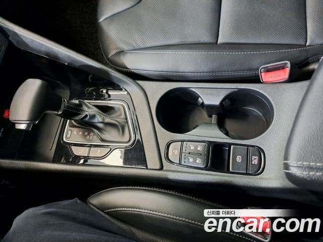 Kia The / новый New Niro Noblesse Special, 2021 15