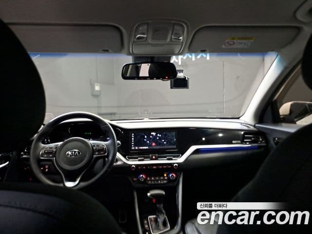 Kia The / новый New Niro Noblesse Special, 2021 20