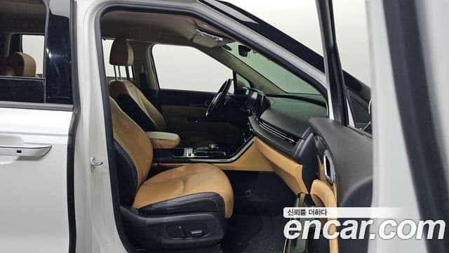 Kia Carnival 4세대 Signature, 2021 11