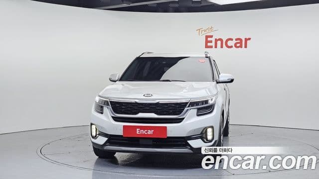 Kia Seltos Signature, 2022 3