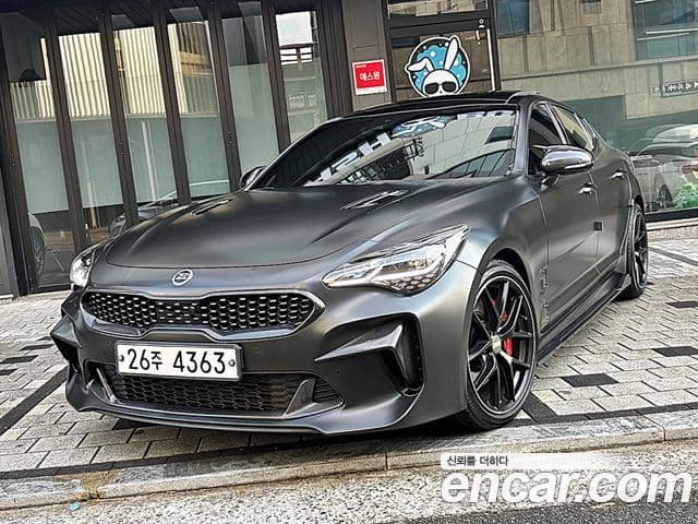 Kia 스팅어 GT, 2018 1