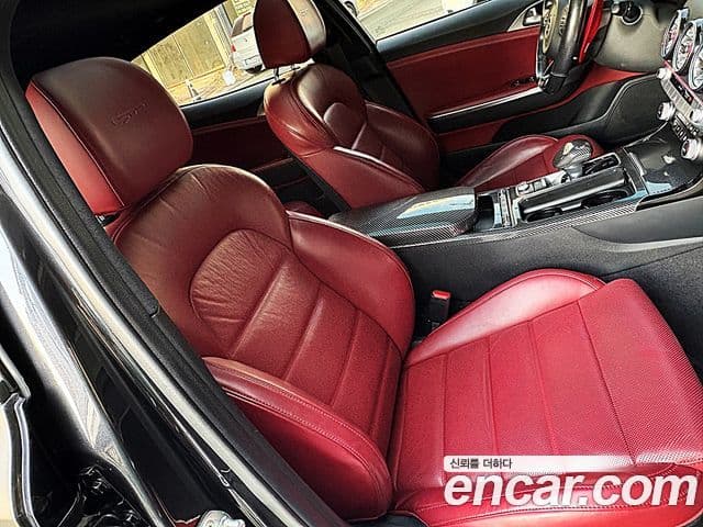 Kia 스팅어 GT, 2018 10