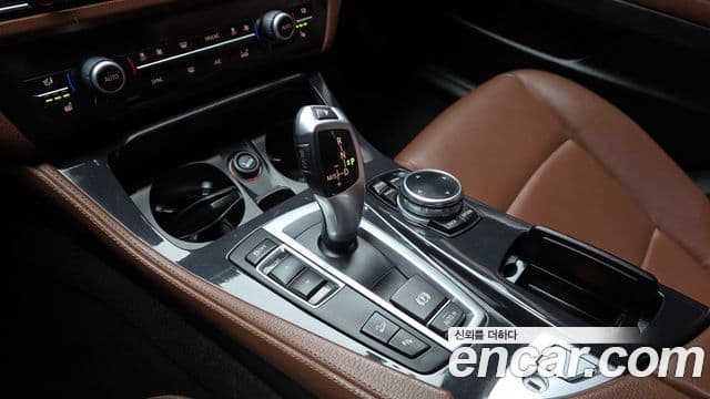 BMW 5시리즈 (F10), 2015 9
