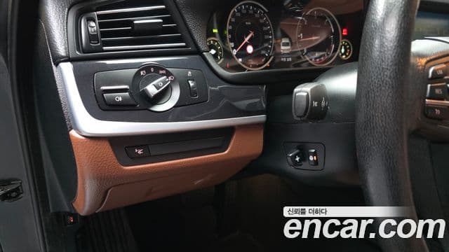 BMW 5시리즈 (F10), 2015 17