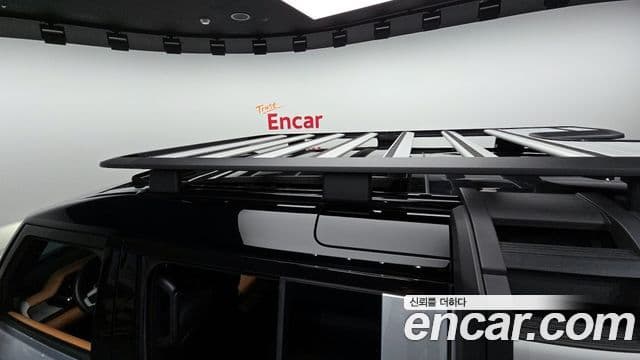 Land Rover Defender (L663) 110 P300 X-Dynamic SE, 2024 19