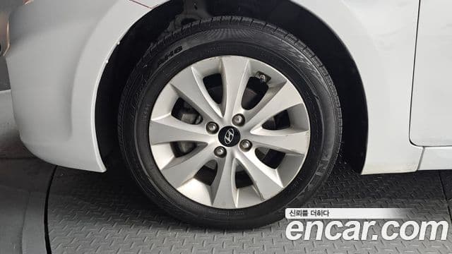 Hyundai Accent(новый кузов / новое поколение) Modern, 2017 все фото