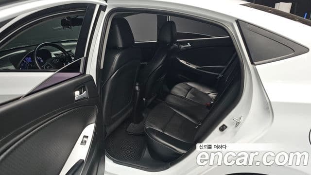 Hyundai Accent(новый кузов / новое поколение) Modern, 2017 12