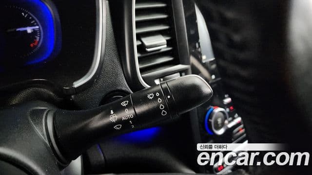 Renault Korea(Samsung) SM6 2.0 LPe LE (для людей с инвалидностью), 2016 18