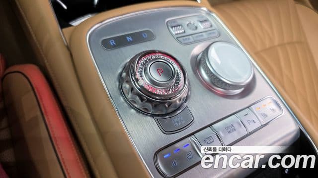 Genesis G90 (RS4) бензин 3.5 турбо AWD, 2023 9