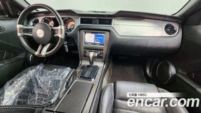 Ford Mustang купе, 2011 7