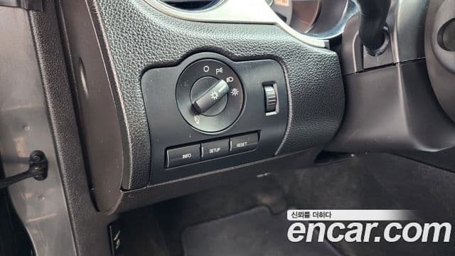 Ford Mustang купе, 2011 14