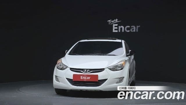 Hyundai Avante MD Premier, 2011 3