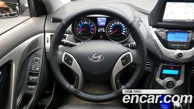 Hyundai Avante MD Premier, 2011 13