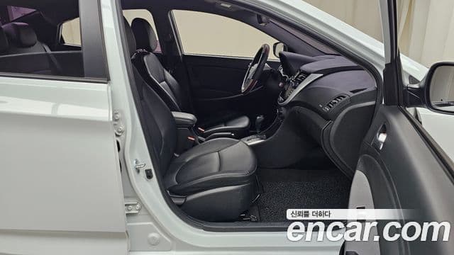 Hyundai Accent(новый кузов / новое поколение) Modern, 2017 11