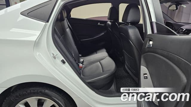 Hyundai Accent(новый кузов / новое поколение) Modern, 2017 12