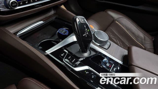 BMW 5시리즈 (G30) 523d M Sport, 2021 9