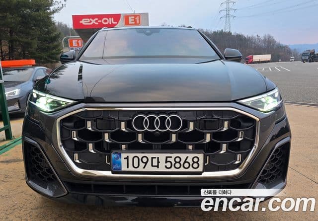 Audi Q8 (4M) Premium, 2025 3