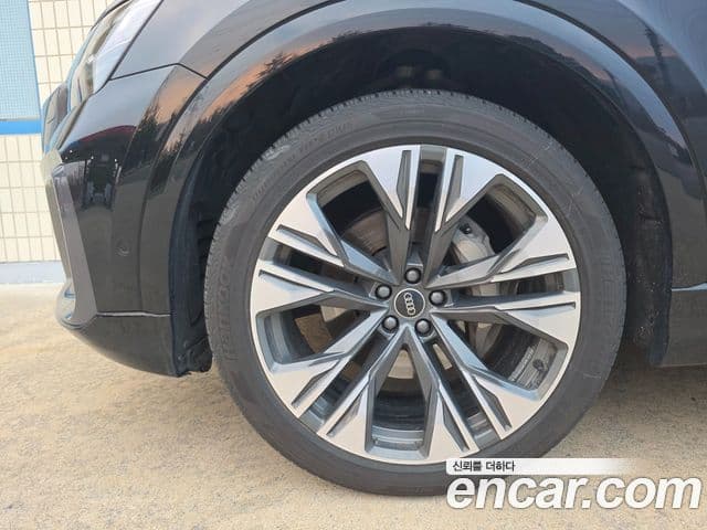 Audi Q8 (4M) Premium, 2025 13