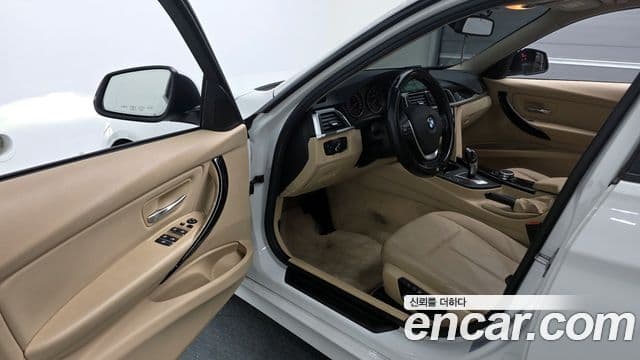 BMW 3시리즈 (F30), 2016 10