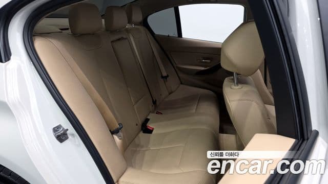 BMW 3시리즈 (F30), 2016 12