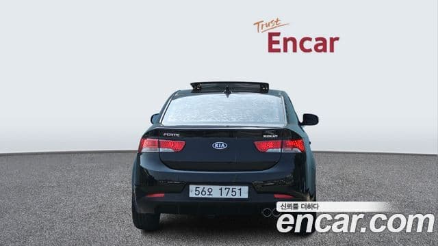 Kia Forte купе Premium, 2010 4