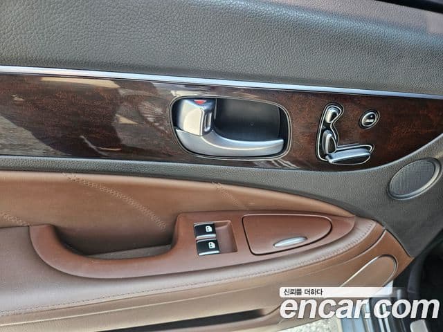 Hyundai Equus(новый кузов / новое поколение) Modern, 2015 7