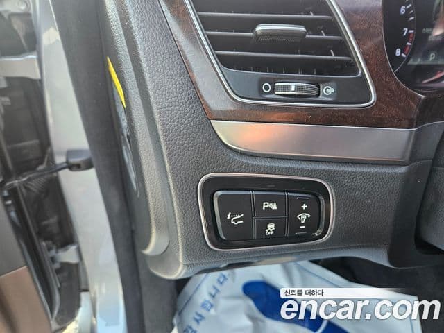 Hyundai Equus(новый кузов / новое поколение) Modern, 2015 11