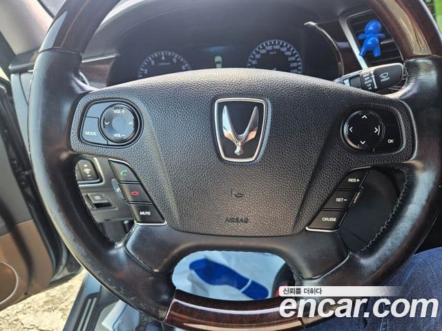 Hyundai Equus(новый кузов / новое поколение) Modern, 2015 14