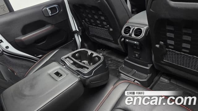 Jeep Wrangler (JL) 2.0 Rubicon Power top 4도어, 2022 19