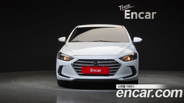 Hyundai Avante AD 1.6 GDI Value Plus, 2018 3