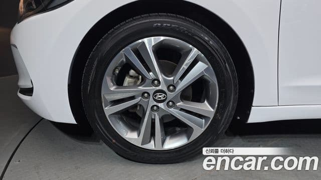 Hyundai Avante AD 1.6 GDI Value Plus, 2018 все фото